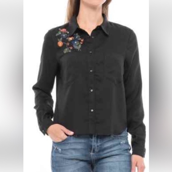 Zara Black Washed Cotton Button Down W/Embroidery: Eligible 3/$25 - Picture 1 of 9